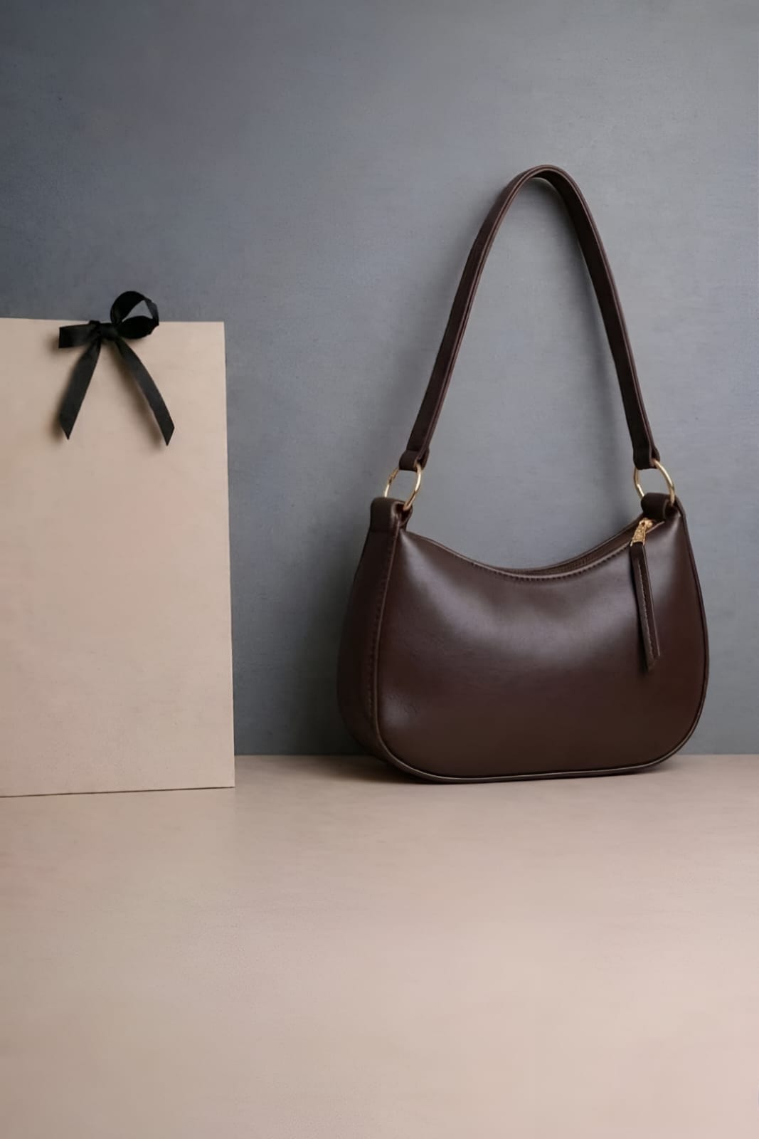 Women's Classic Zip Shoulder Bag