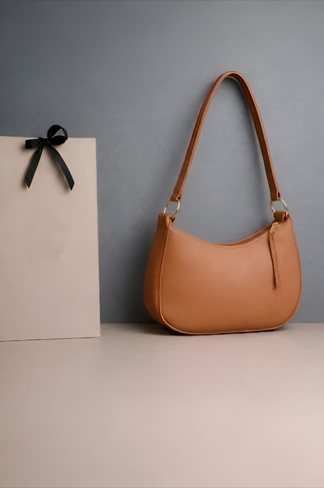 Women's Classic Zip Shoulder Bag