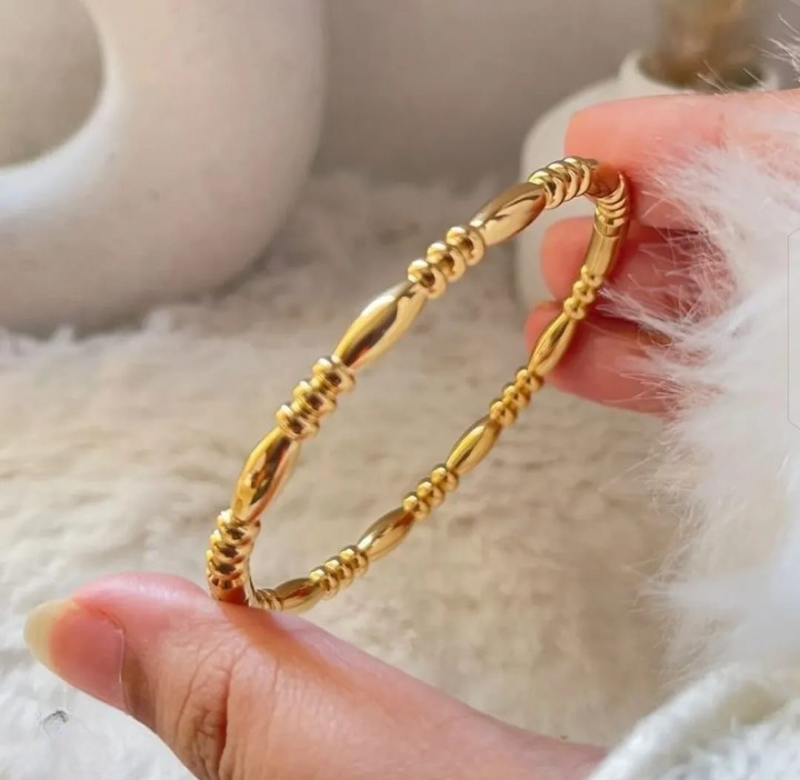Filled Dots Bambo Korean Bangle